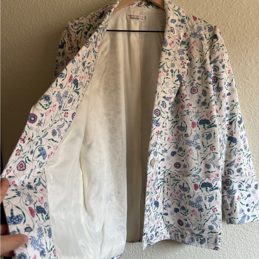 Vintage Talbots Floral Patterned Blazer-Size 4 - Picture 3 of 14
